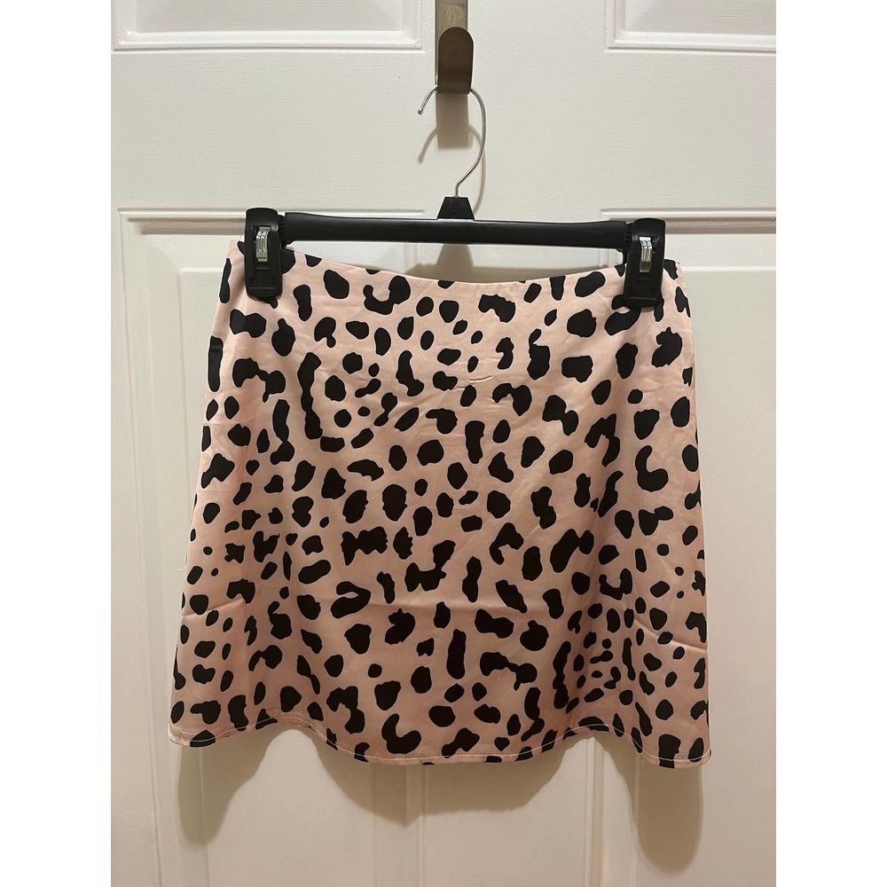 Princess Polly / Satin Mini Skirt / Size US 6 / Black Cream Leopard Print